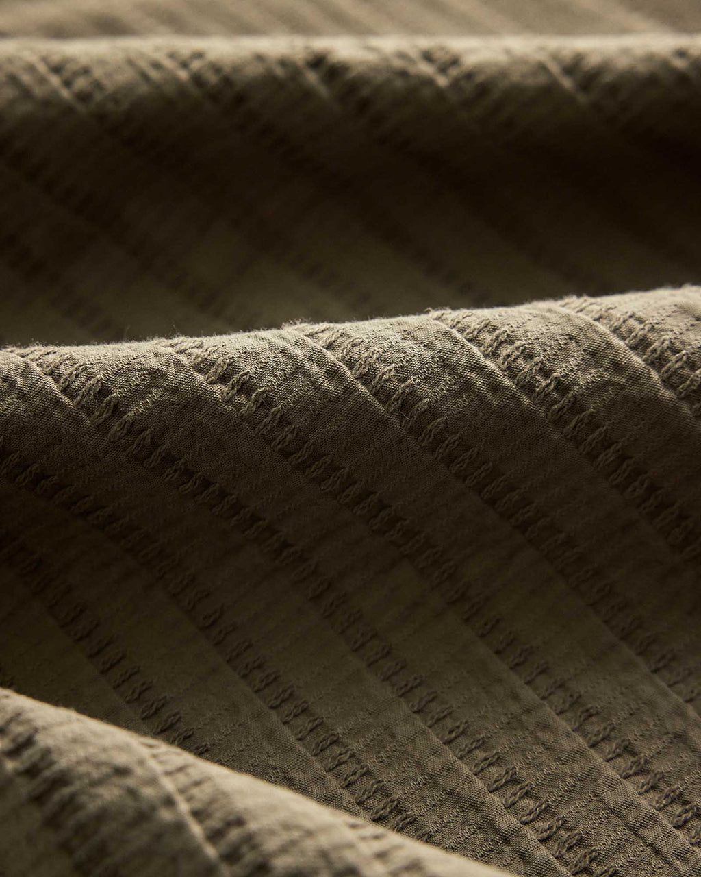 The Conrad Shirt in Fatigue Olive Dobby Stripe