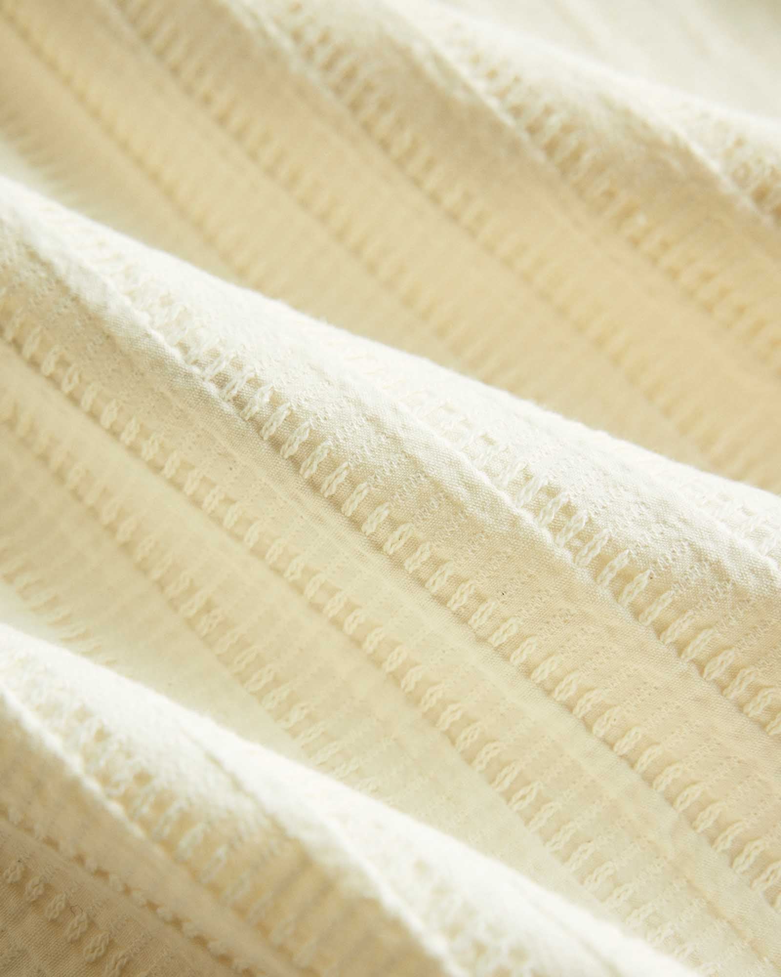 The Conrad Shirt in Vintage White Dobby Stripe