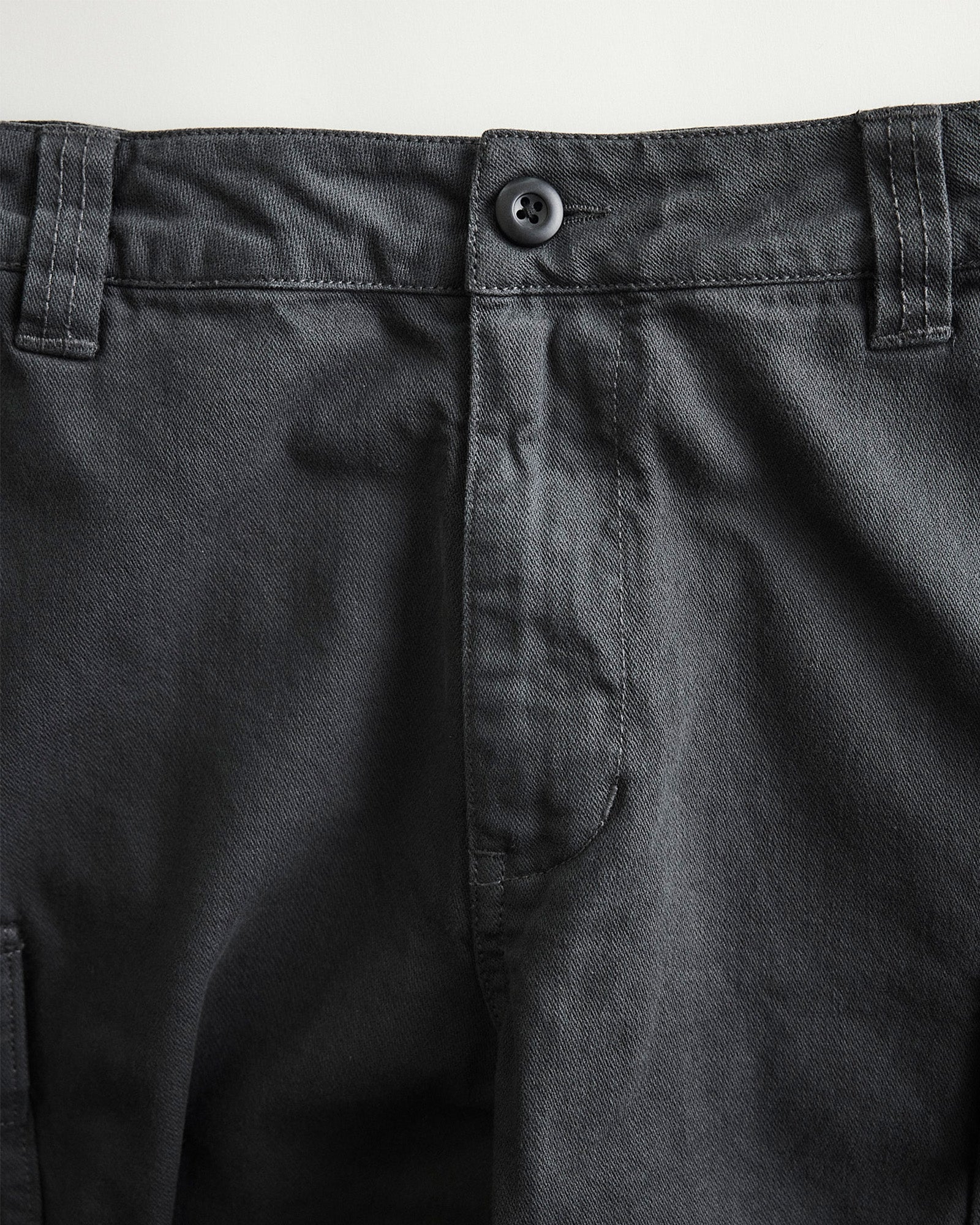 The Tommie Short in Faded Black Broken Twill